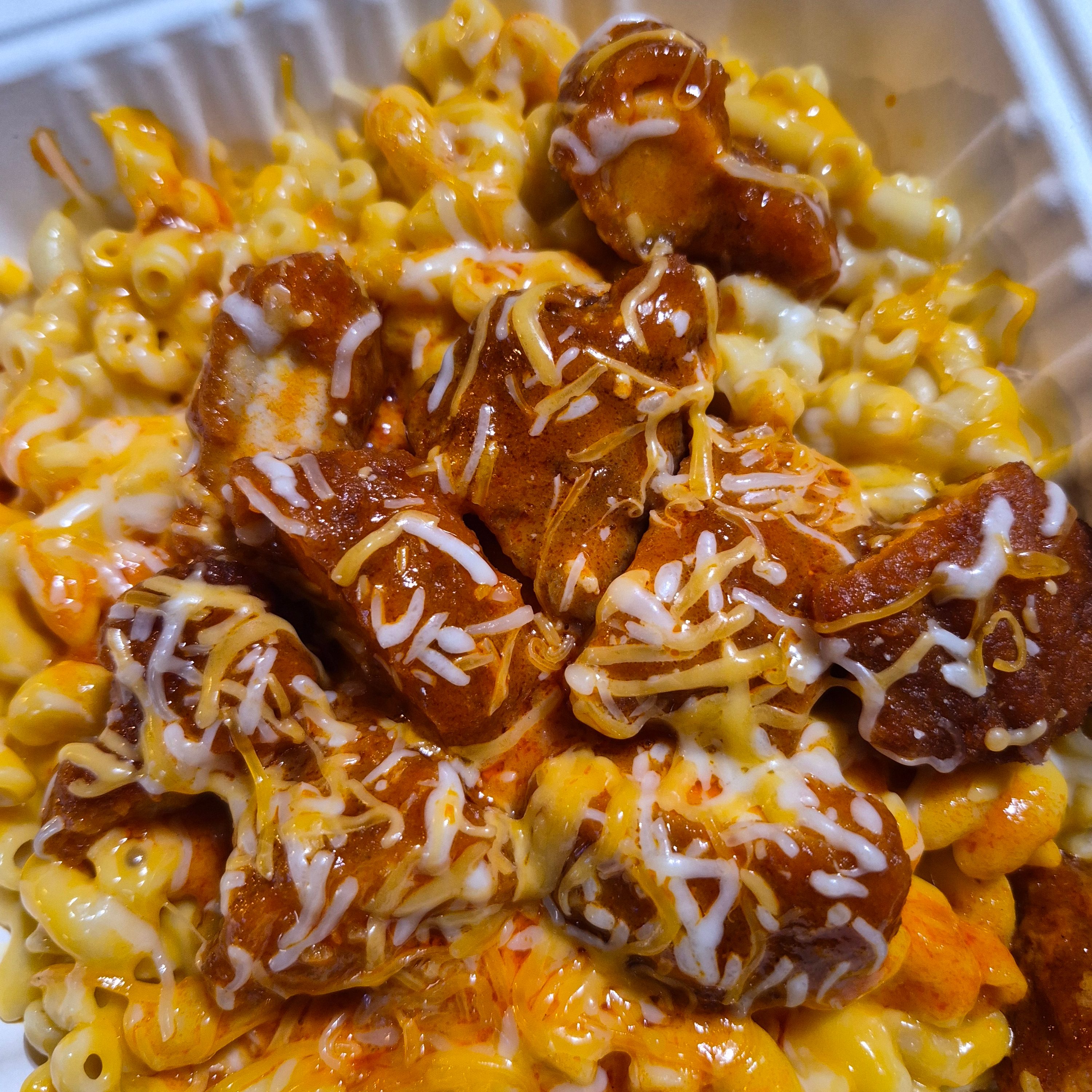 Buffalo Chicken Mac N Cheese.